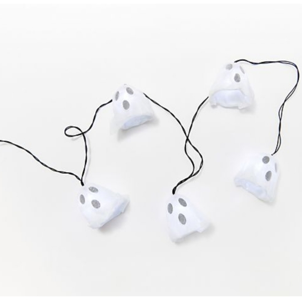 Martha Stewart 9' Ghost String Lights. Used Once. EUC.